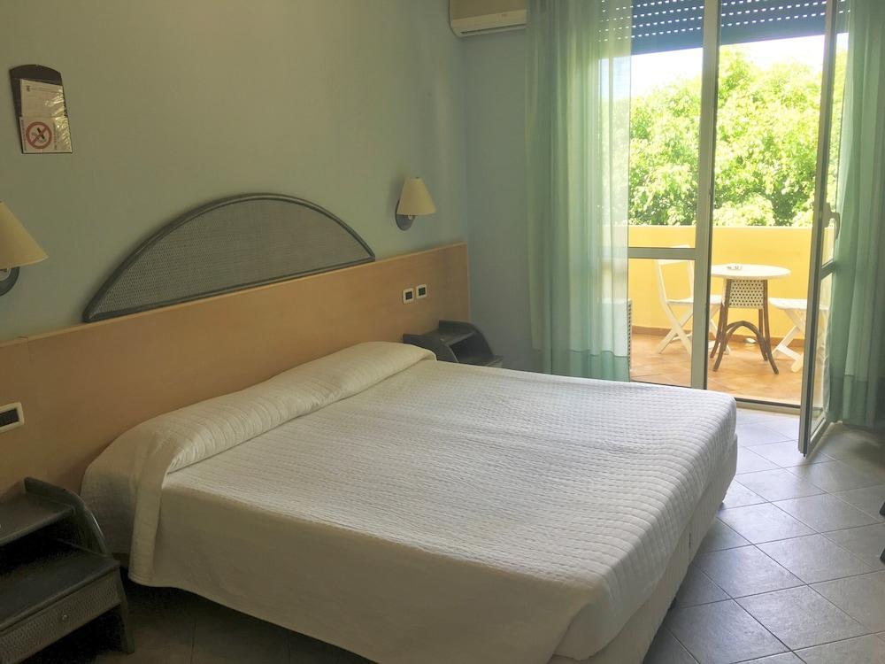 Hotel Baia Turchese Lampedusa Eksteriør billede